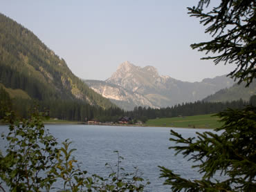Blick ueber den Vilsalpsee