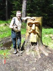 Wanderer mit Skulptur